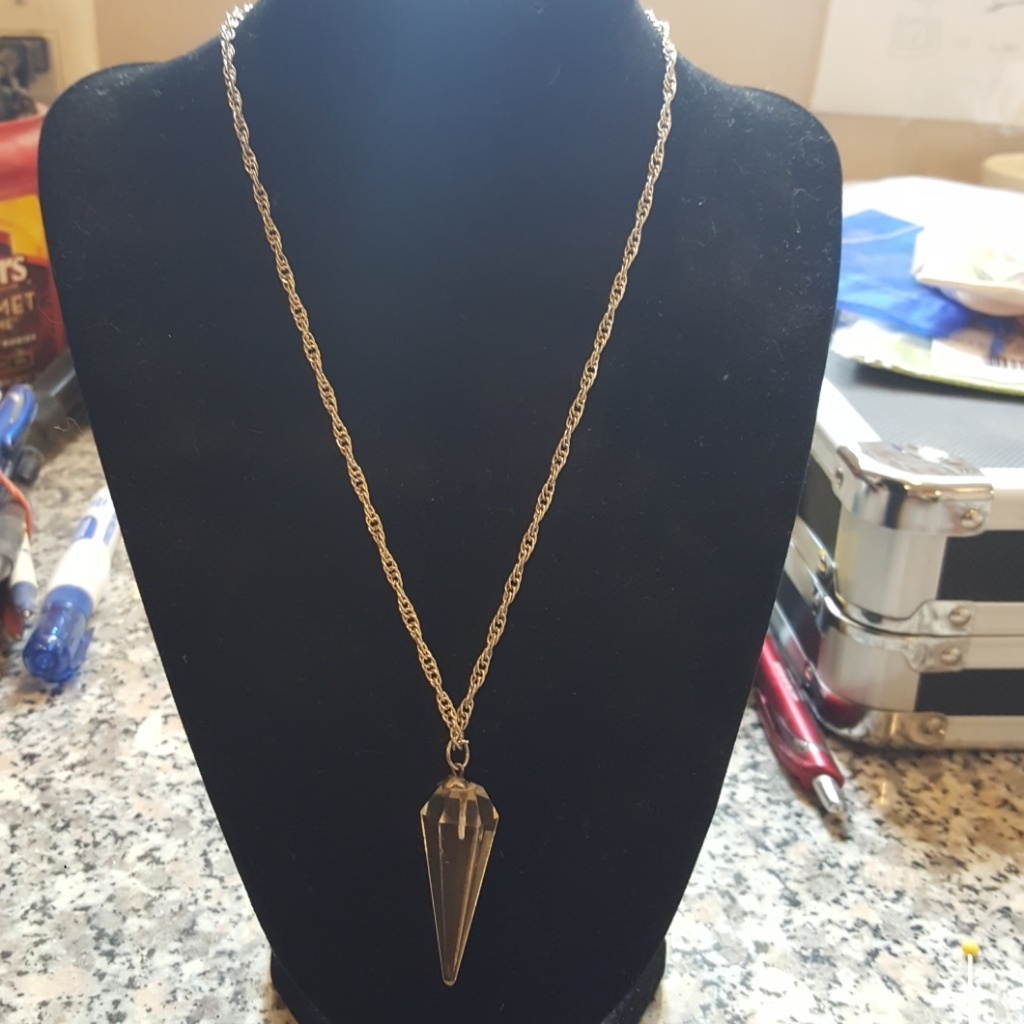 Crystal Quartz Pendant With Chain 11$